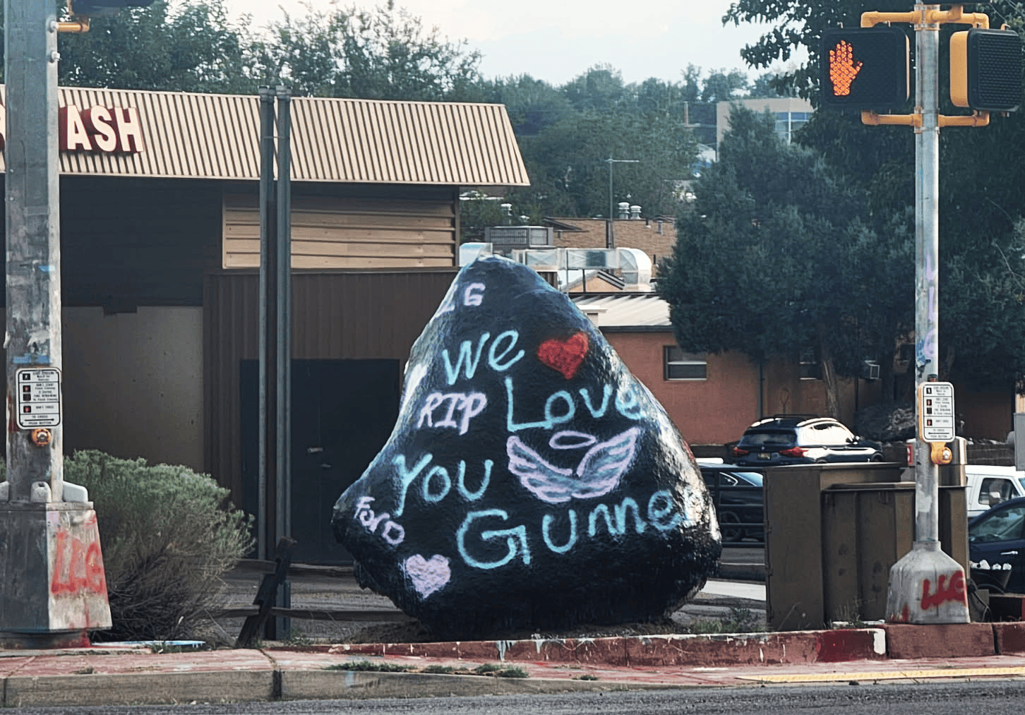 Tribute To Gunner Reflected On Rock In White Rock